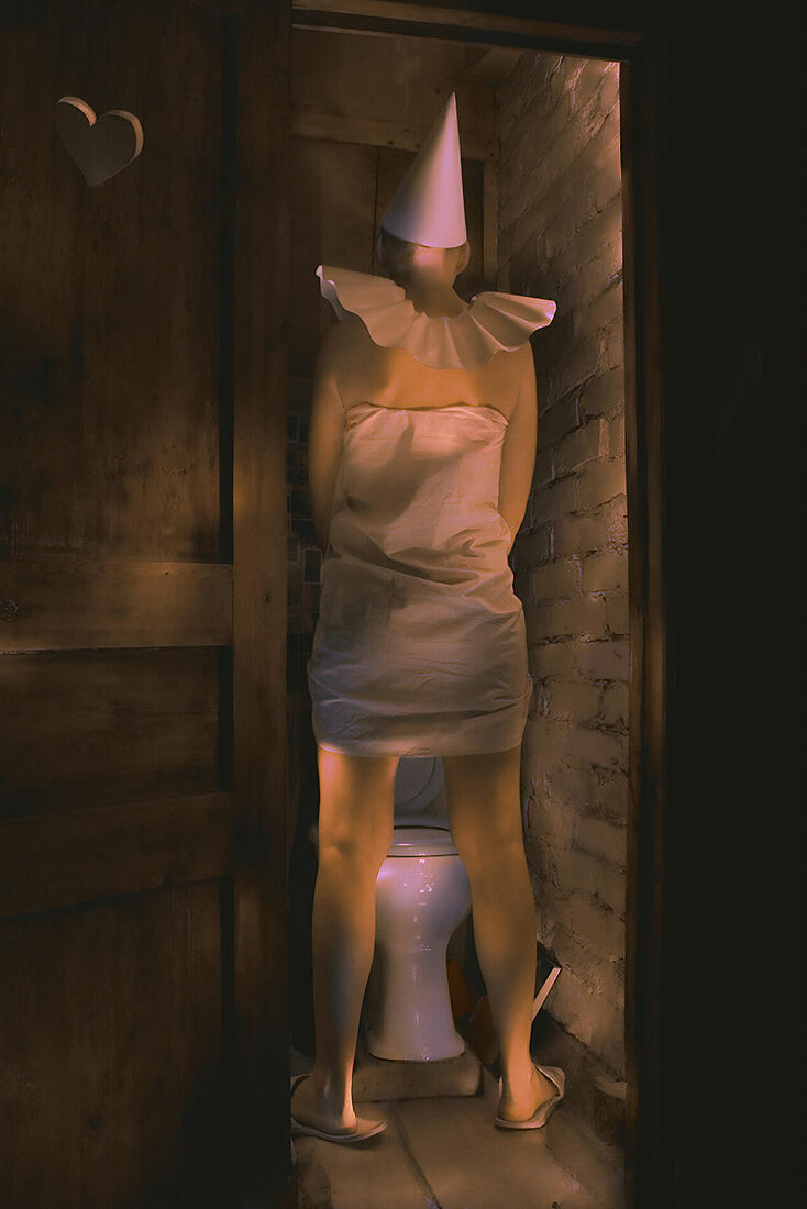 . Pierrot. One man show.. Interlude